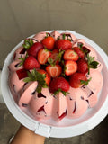 Family size strawberry gelatin